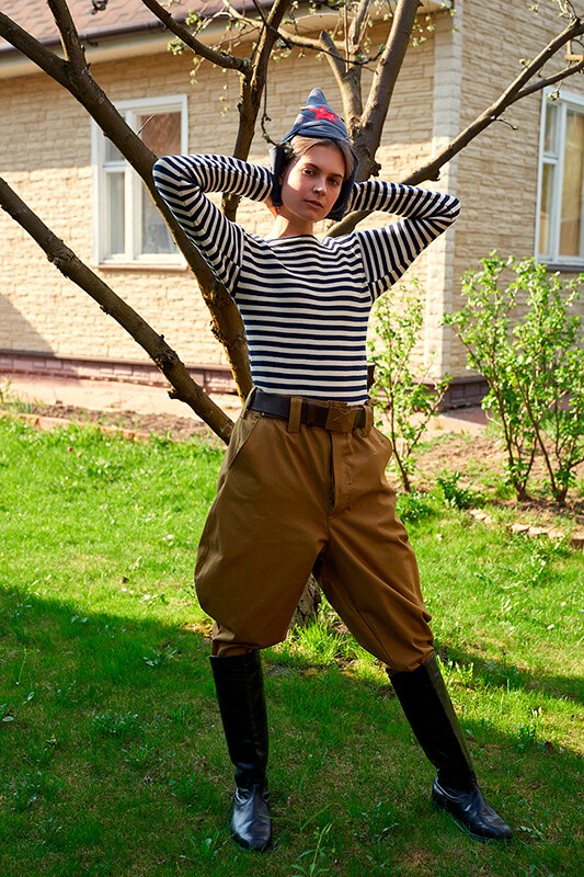 Буденовка серого цвета